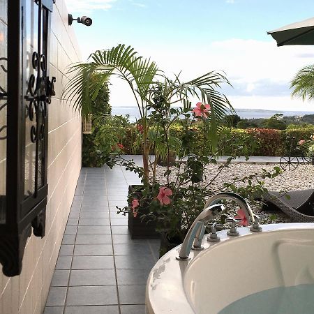 Villa Motobu Hills Eksteriør billede