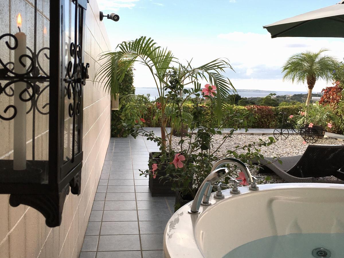 Villa Motobu Hills Eksteriør billede