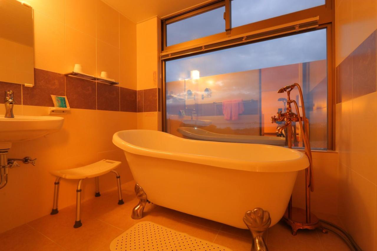 Villa Motobu Hills Eksteriør billede